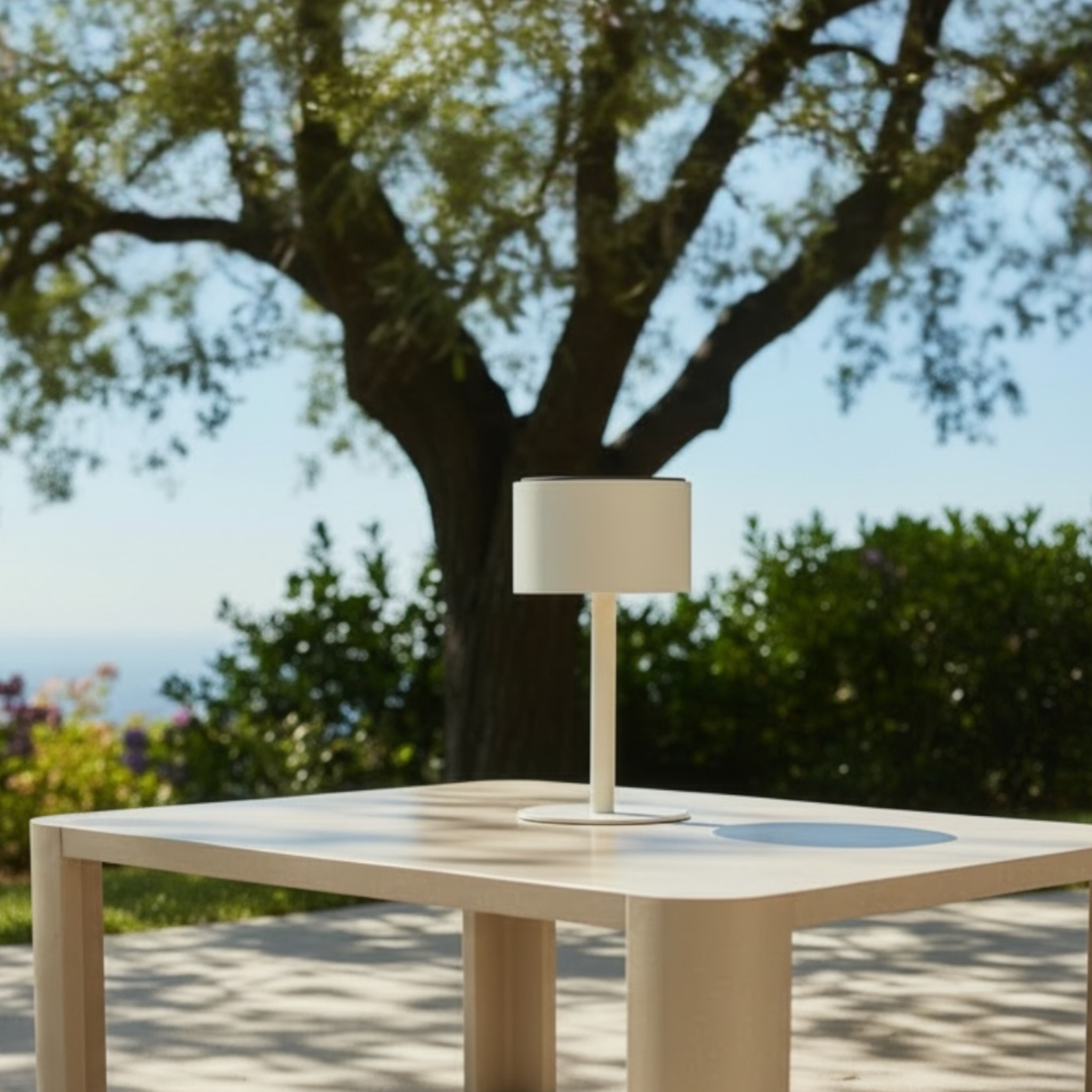 Lampe solaire d'extérieur aluminium beige - ARLO ROUND BEIGE