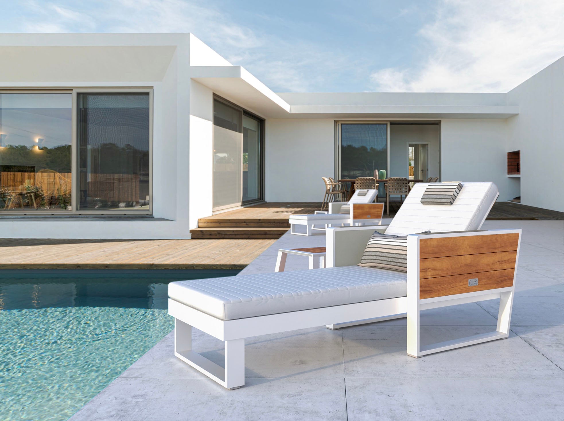 Duo de bains de soleil en aluminium et en teck - YORK COUSSIN BEIGE