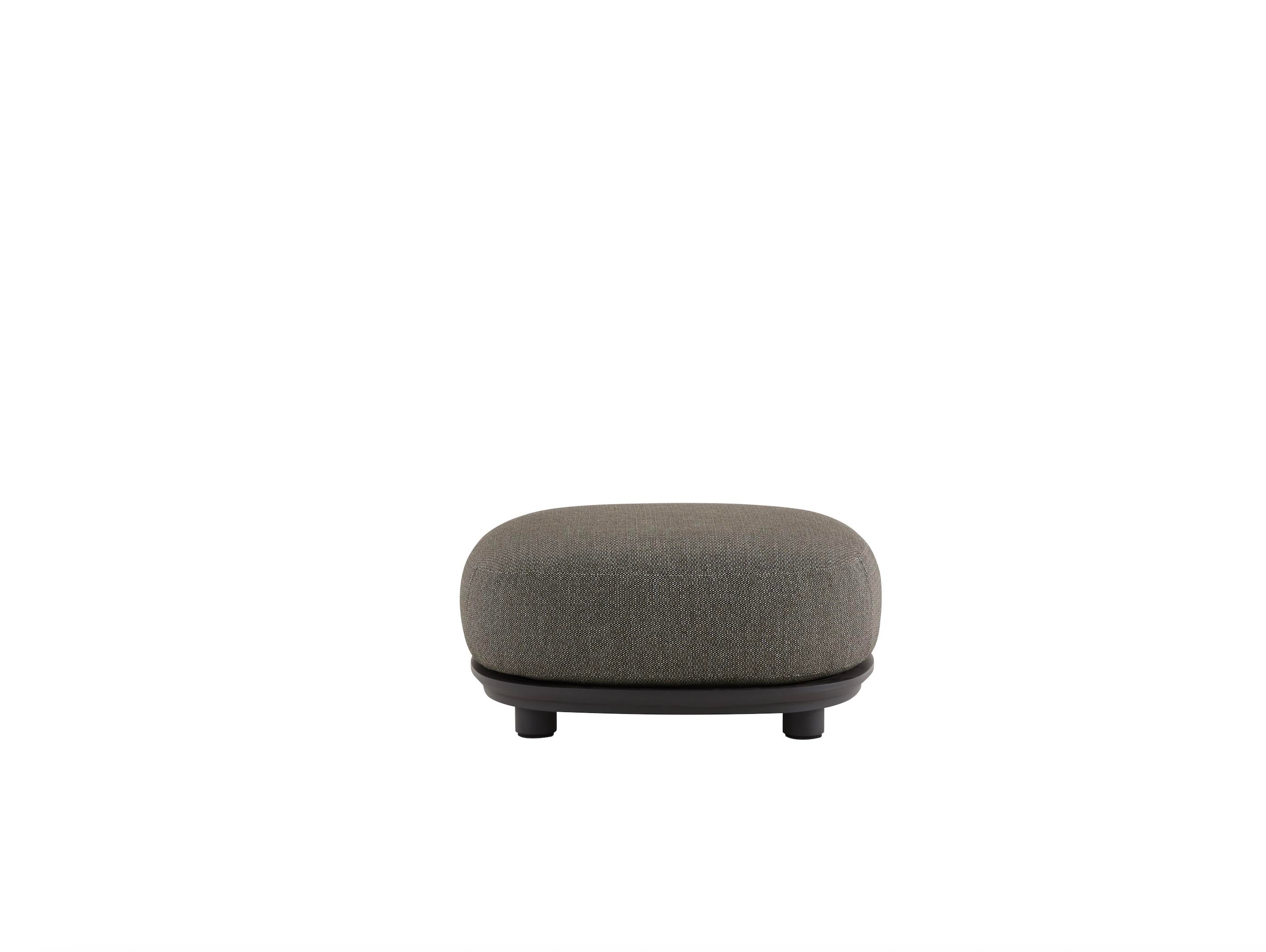 Pouf extérieur en aluminium design avec tissu 100% Oléfine Sunproof gris, finition luxe, structure en corde résistante.