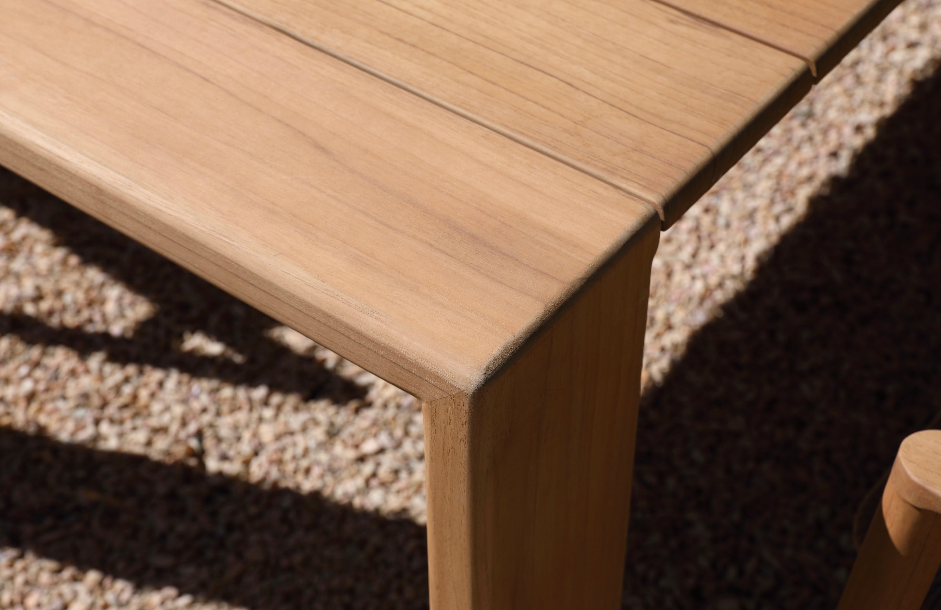 Table repas haut de gamme en teck massif - PAULA