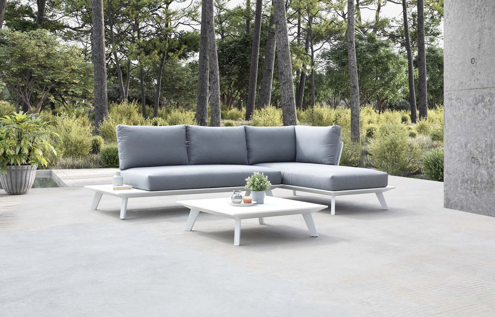 Canapé d’angle modulable avec structure aluminium inoxydable blanc, coussins gris en tissu 100% Oléfine déperlant et déhoussable.