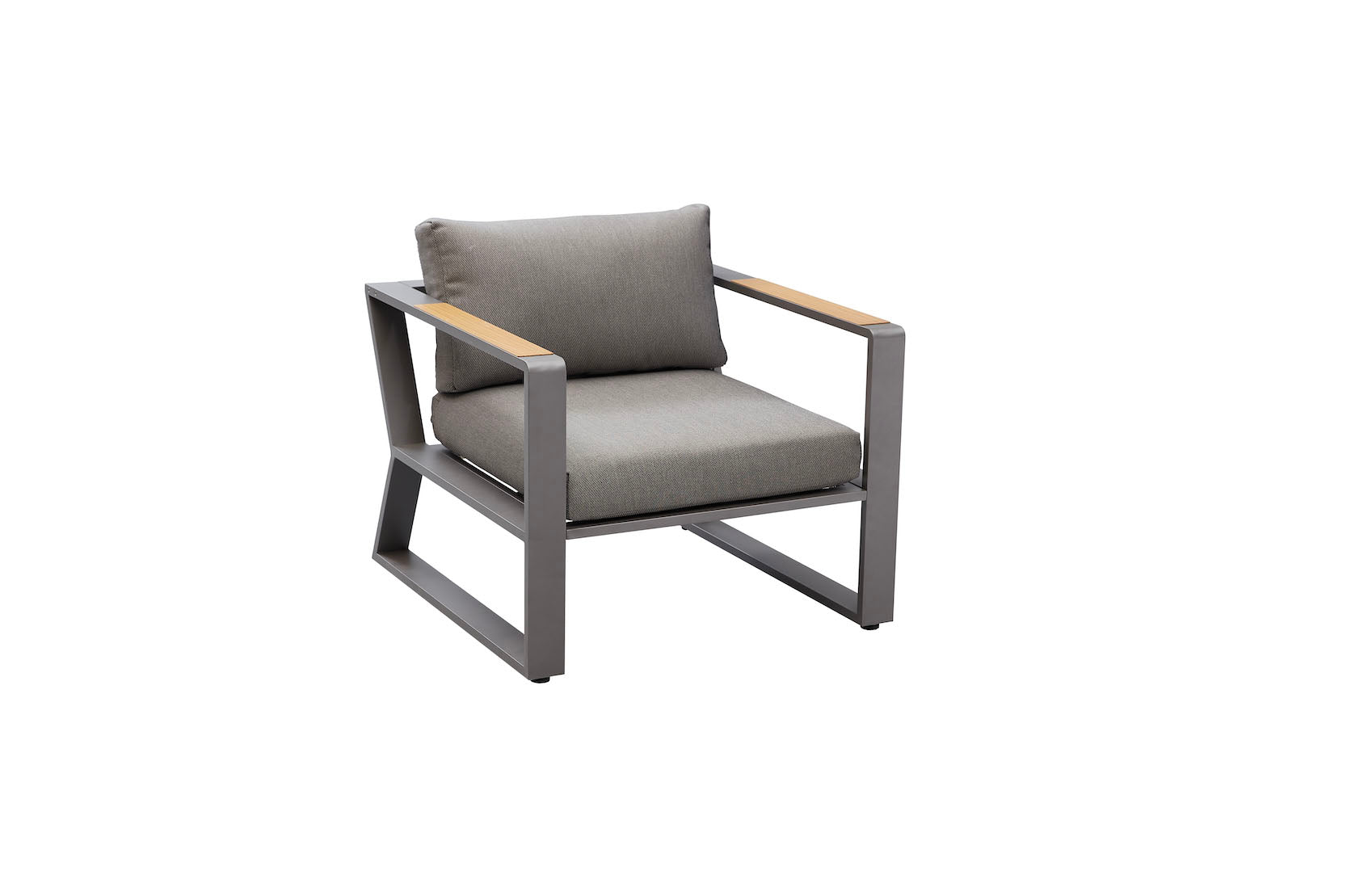 Fauteuil lounge en aluminium haut de gamme avec accoudoirs en teck FSC, coussins en tissu fibre oléfine gris, cadre à design .