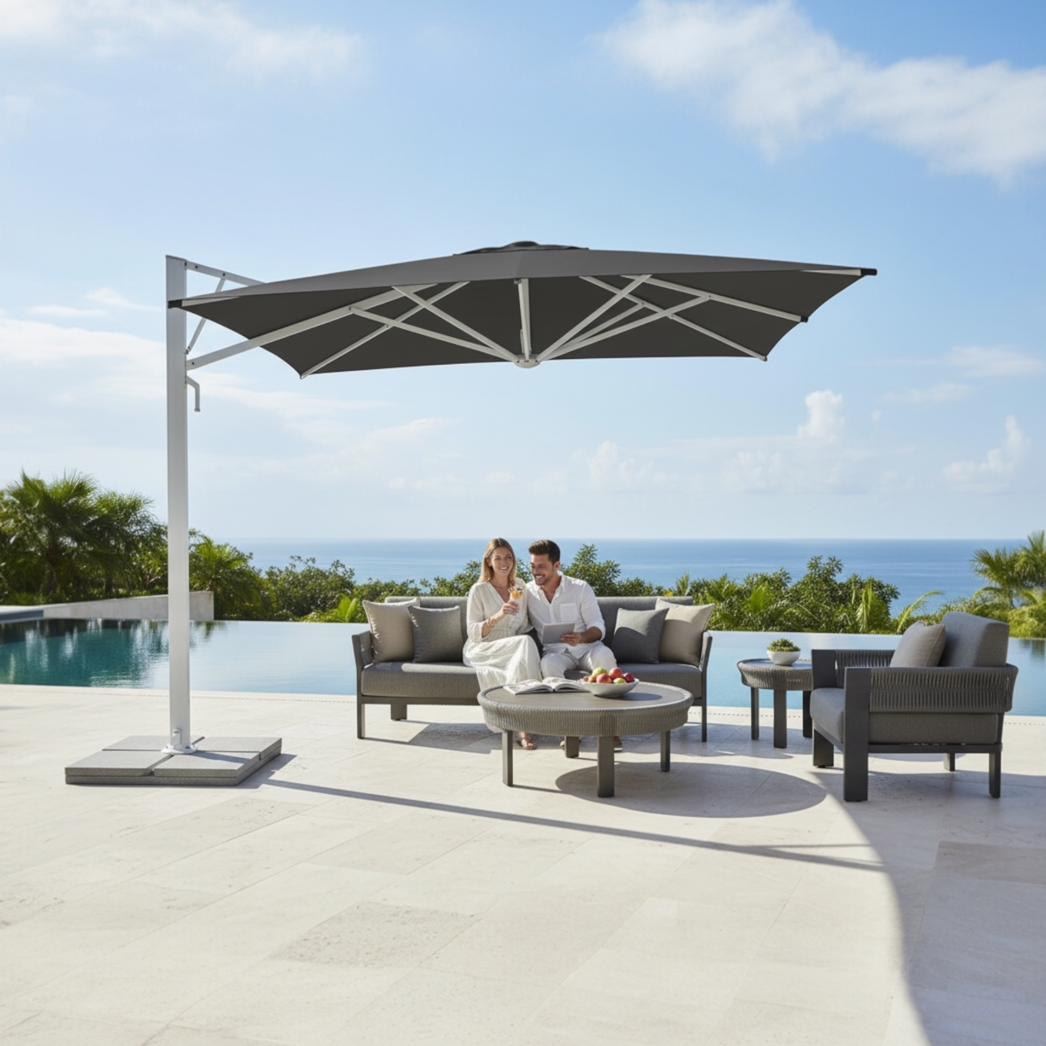 Parasol déporté carré gris anthracite avec structure aluminium blanche et armature apparente