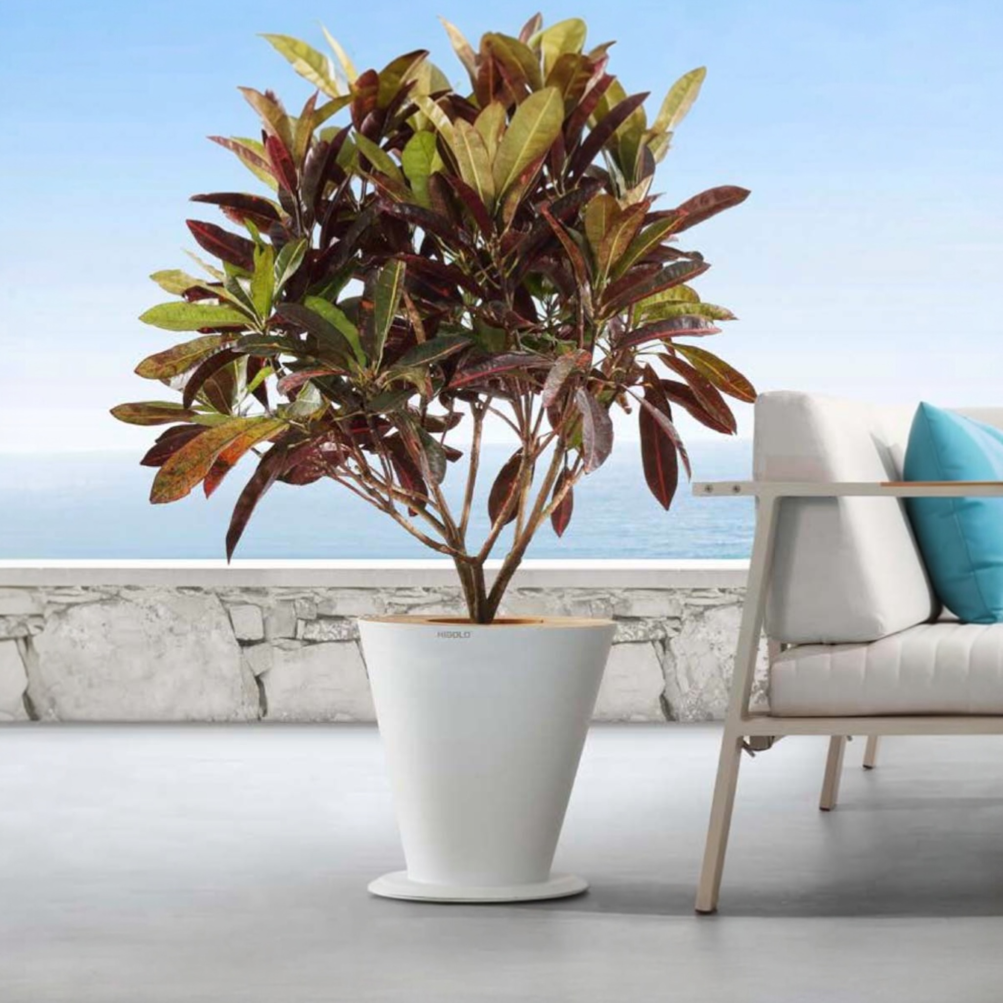 Pot de fleurs COFY en aluminium avec design moderne et finition lisse