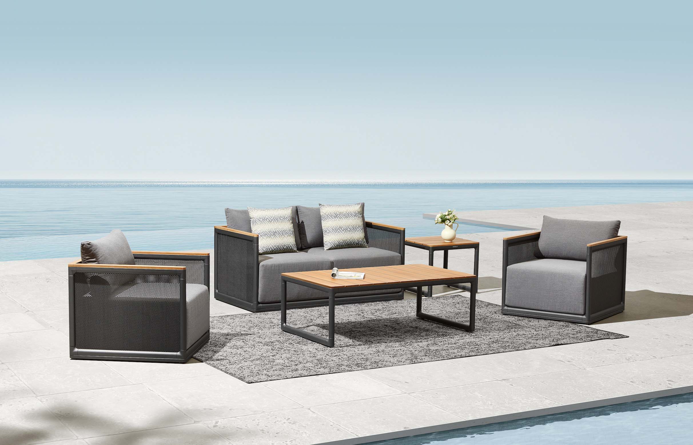 Salon de jardin en aluminium 4 places by Designer Italien - RIO