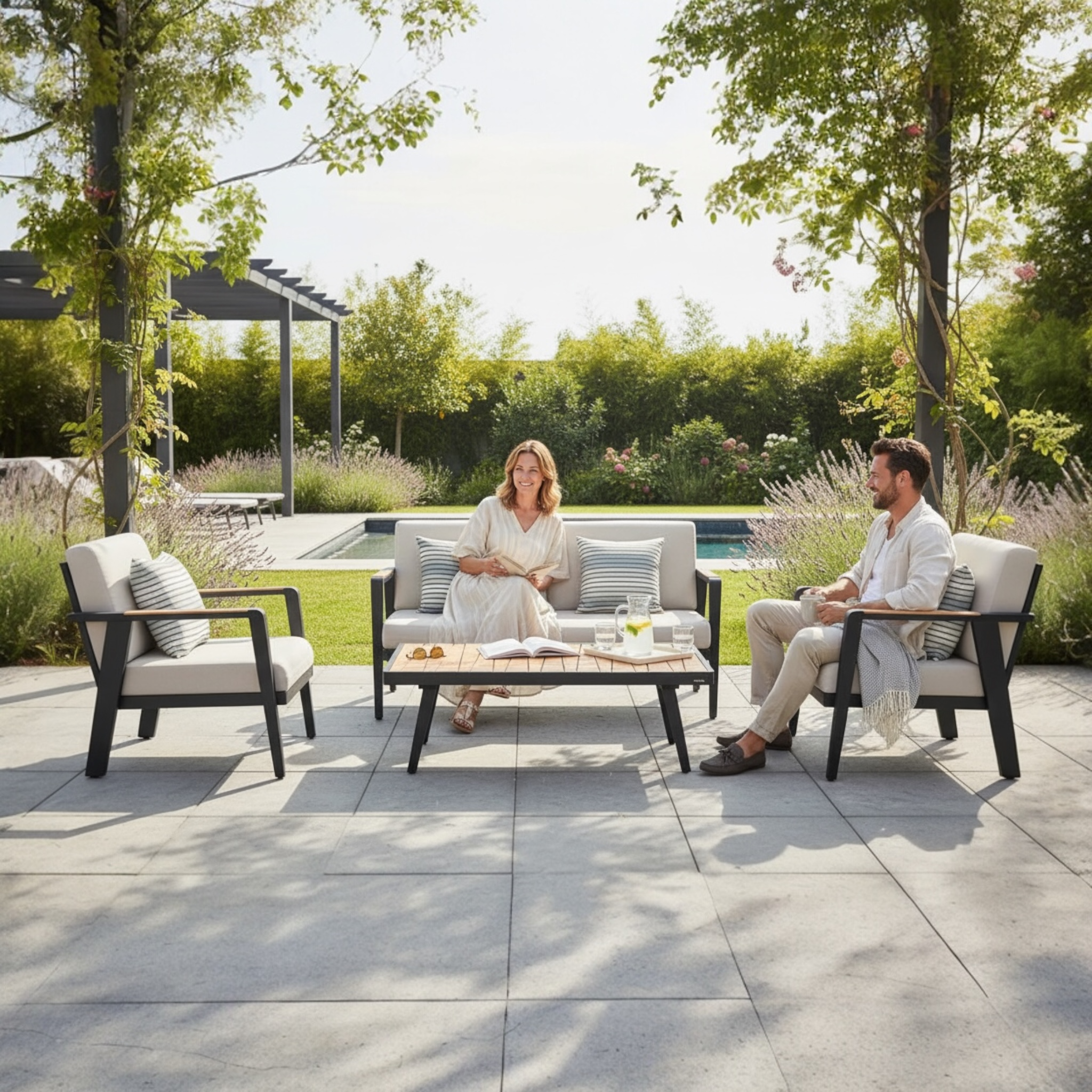 Salon de jardin en aluminium et en teck - LOVY MINI