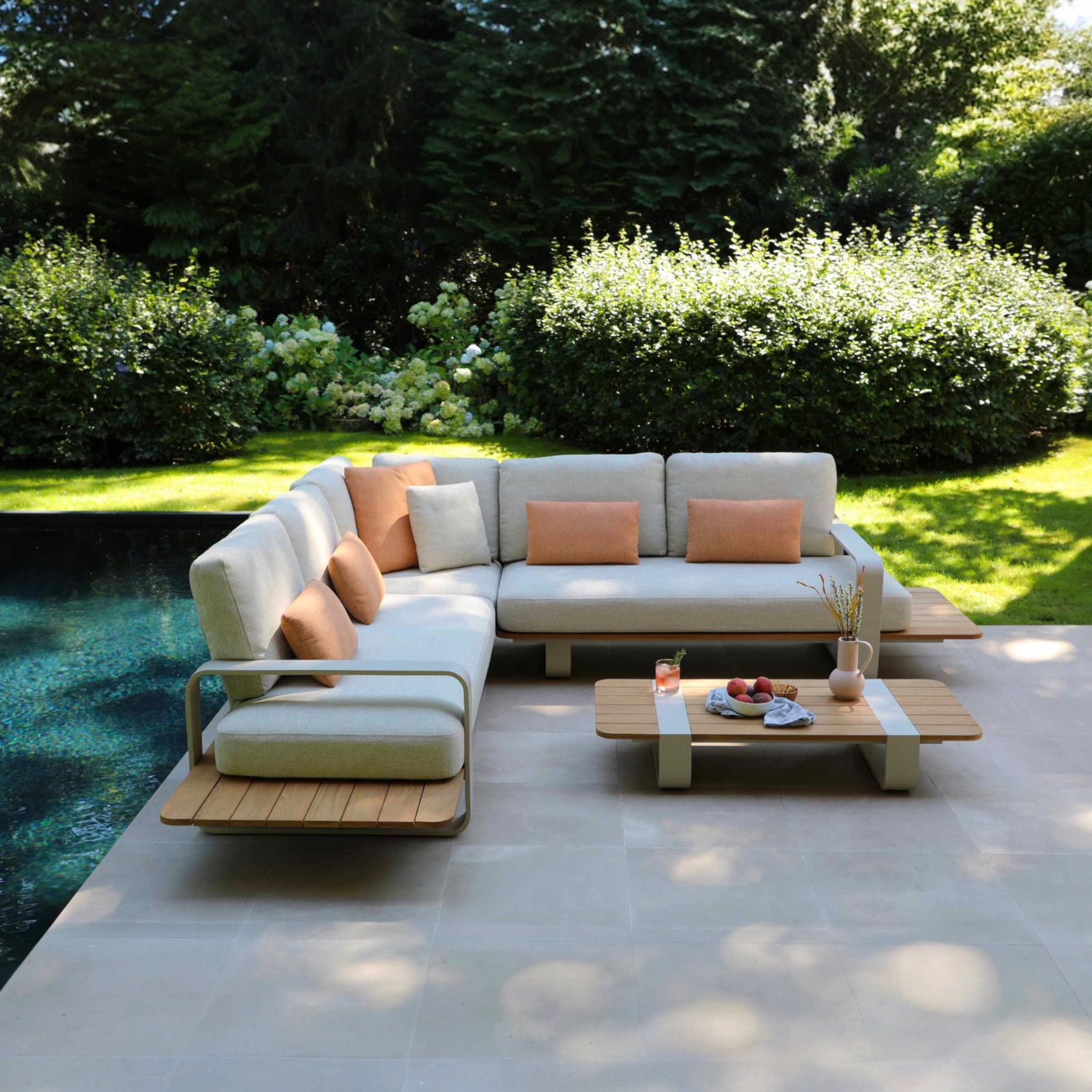 Salon canapé de jardin design de luxe 6 place Romeo