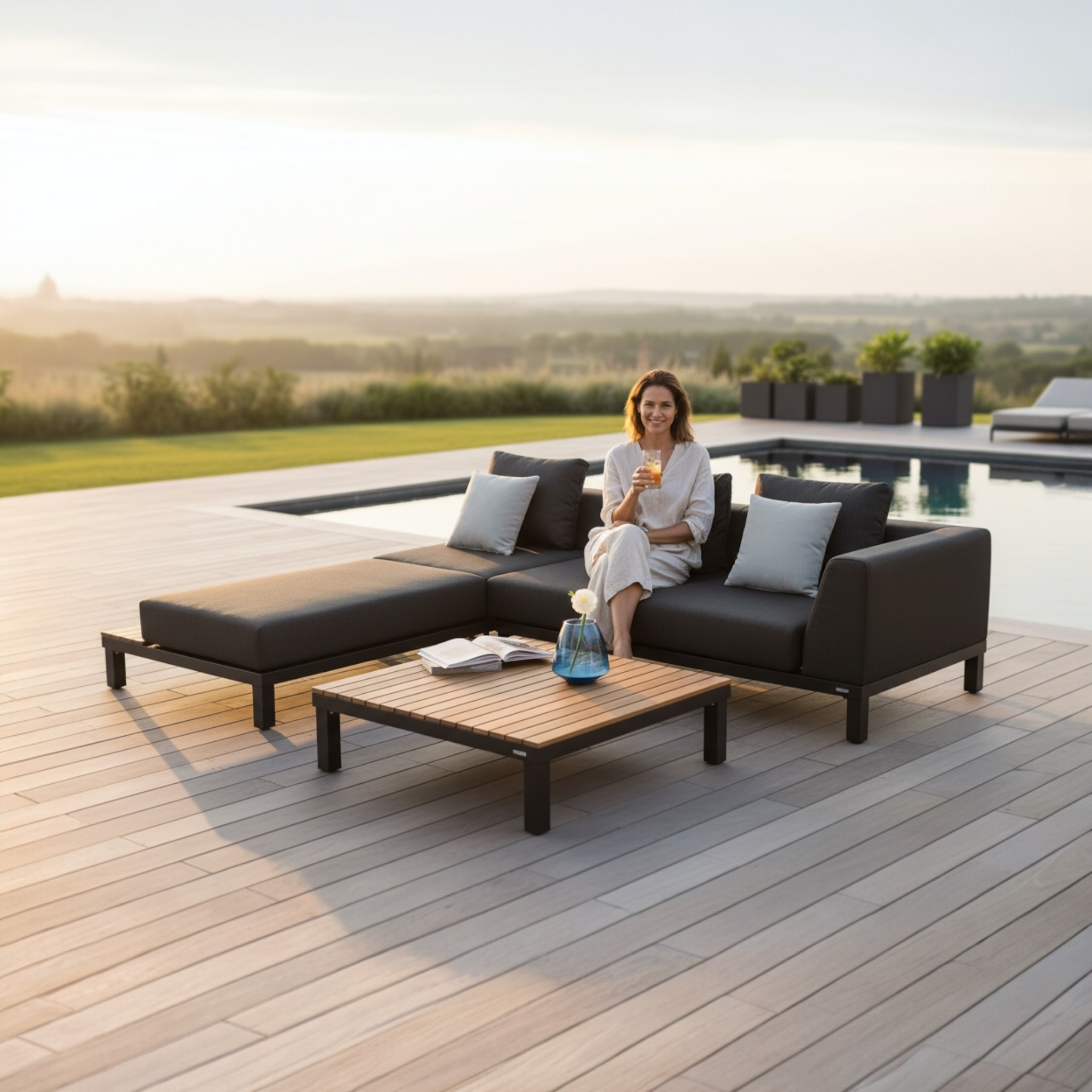 Salon de jardin JULY en aluminium gris et teck, ensemble complet haut de gamme