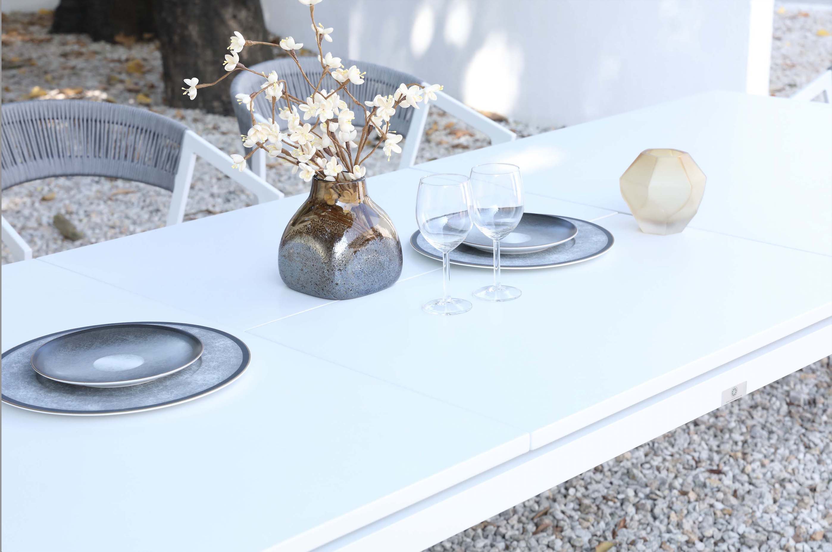 Table extensible 200-280 cm en aluminium blanc - LOU