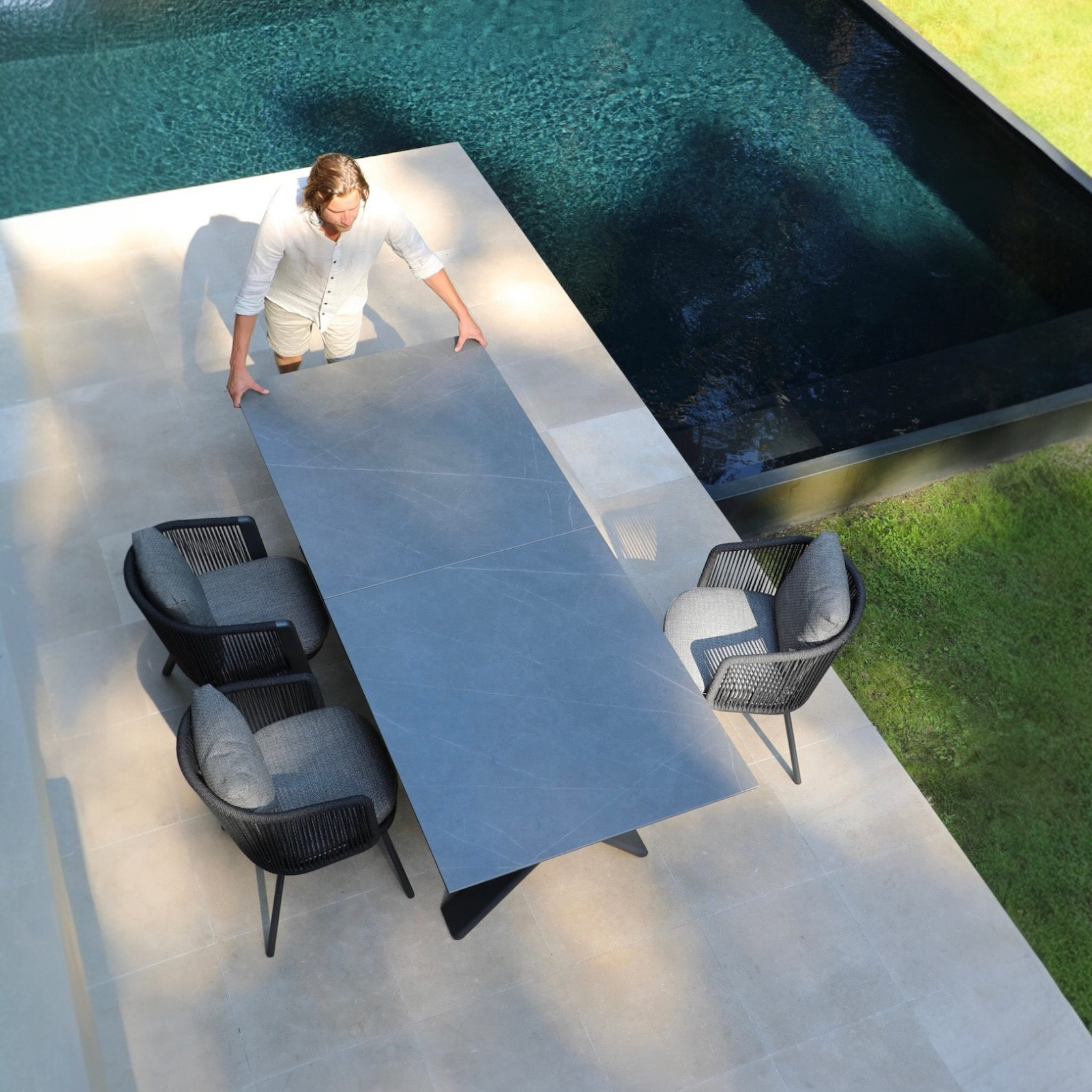 Table repas de jardin extensible 300cm design de luxe LIVIO