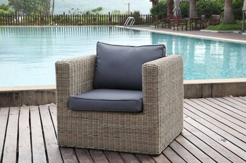 Salon de jardin résine tressée ronde - LIBERTY CLUB