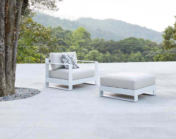 Fauteuil et son repose-pied de jardin design de luxe en aluminium - IRIS