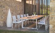 Grand table repas extensible en aluminium et en teck - FERMO 12-14 PLACES