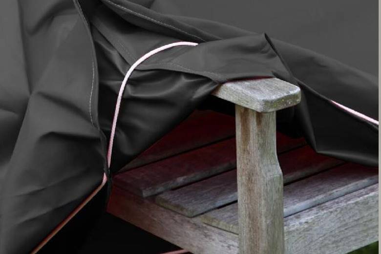 Housses de protection hivernale pour les mobiliers de jardin