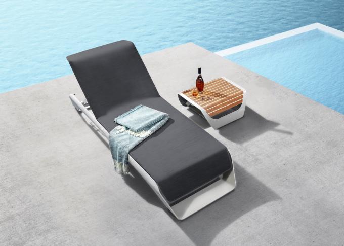 Bain de soleil en aluminium design haut de gamme luxe - ONDA BLANC