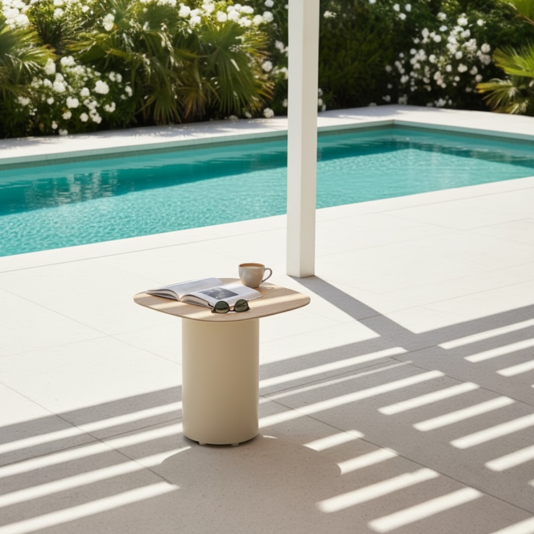 Table d'appoint de jardin en aluminium - CAMILLE BEIGE