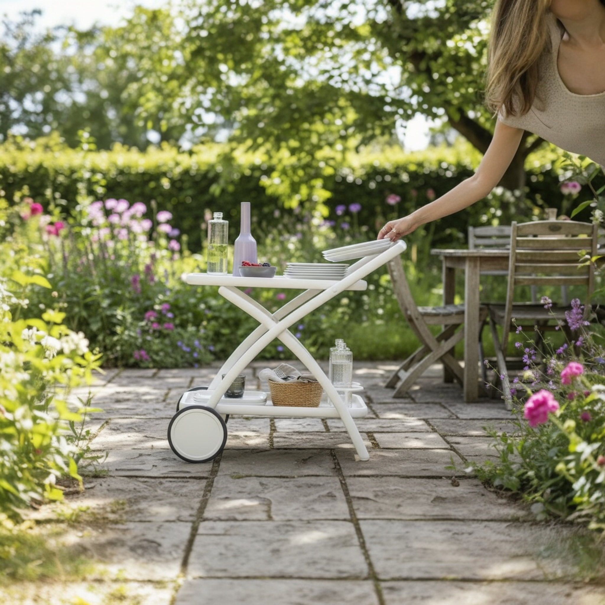 Chariot ou dessert de jardin en aluminium blanc