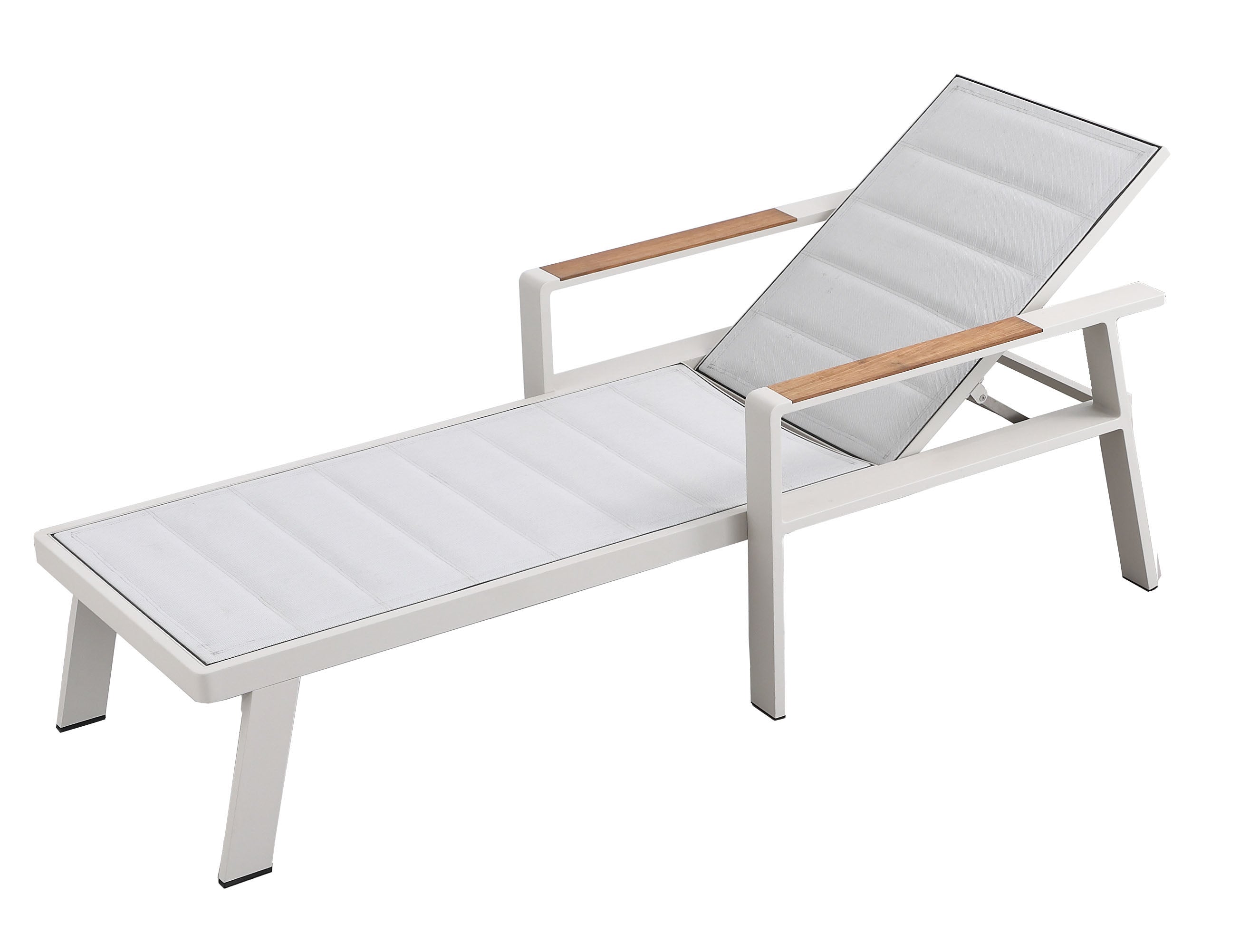 Bain de soleil beige en aluminium haut de gamme avec accoudoirs en teck FSC, tissu oléfine matelassé, housse déperlante. 