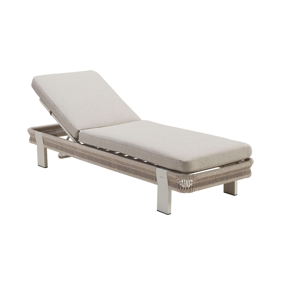 Bain de soleil de jardin OLBY en aluminium et corde tressée beige, avec coussin écru et dossier relevé.