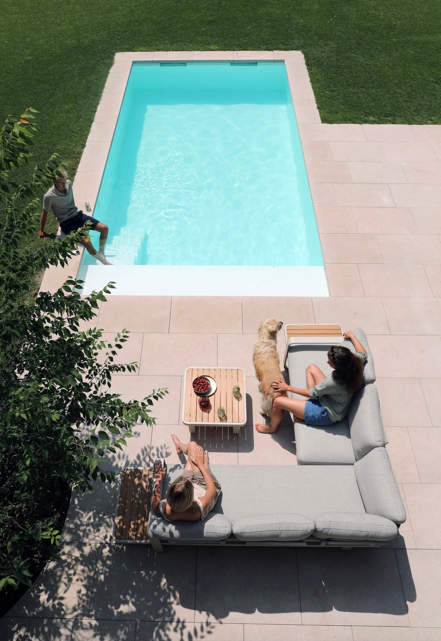 Salon de jardin d'angle en aluminium et teck - EMILIA