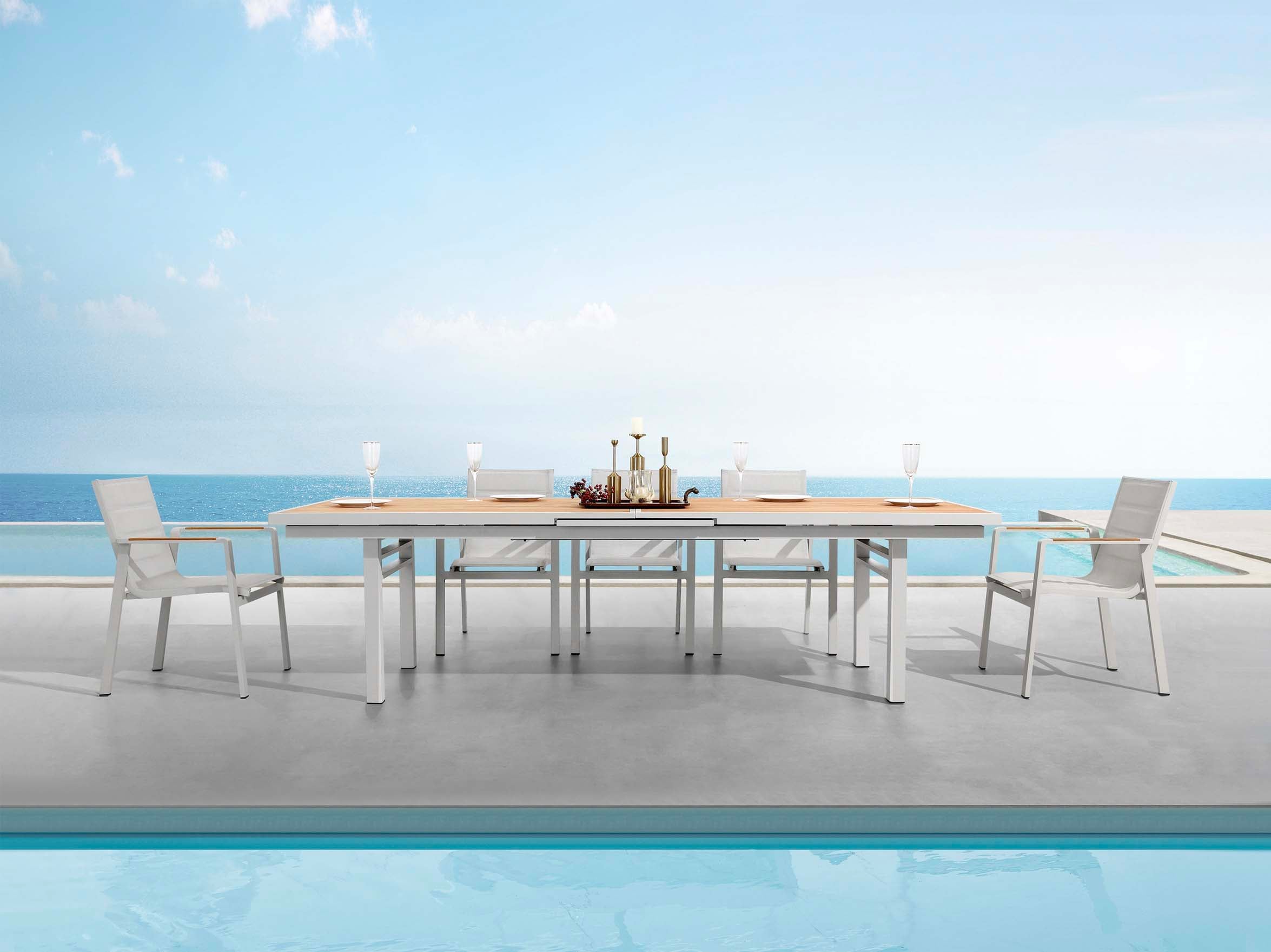 Ensemble repas extensible en aluminium et en teck - NOFFY BEIGE 10PLACES