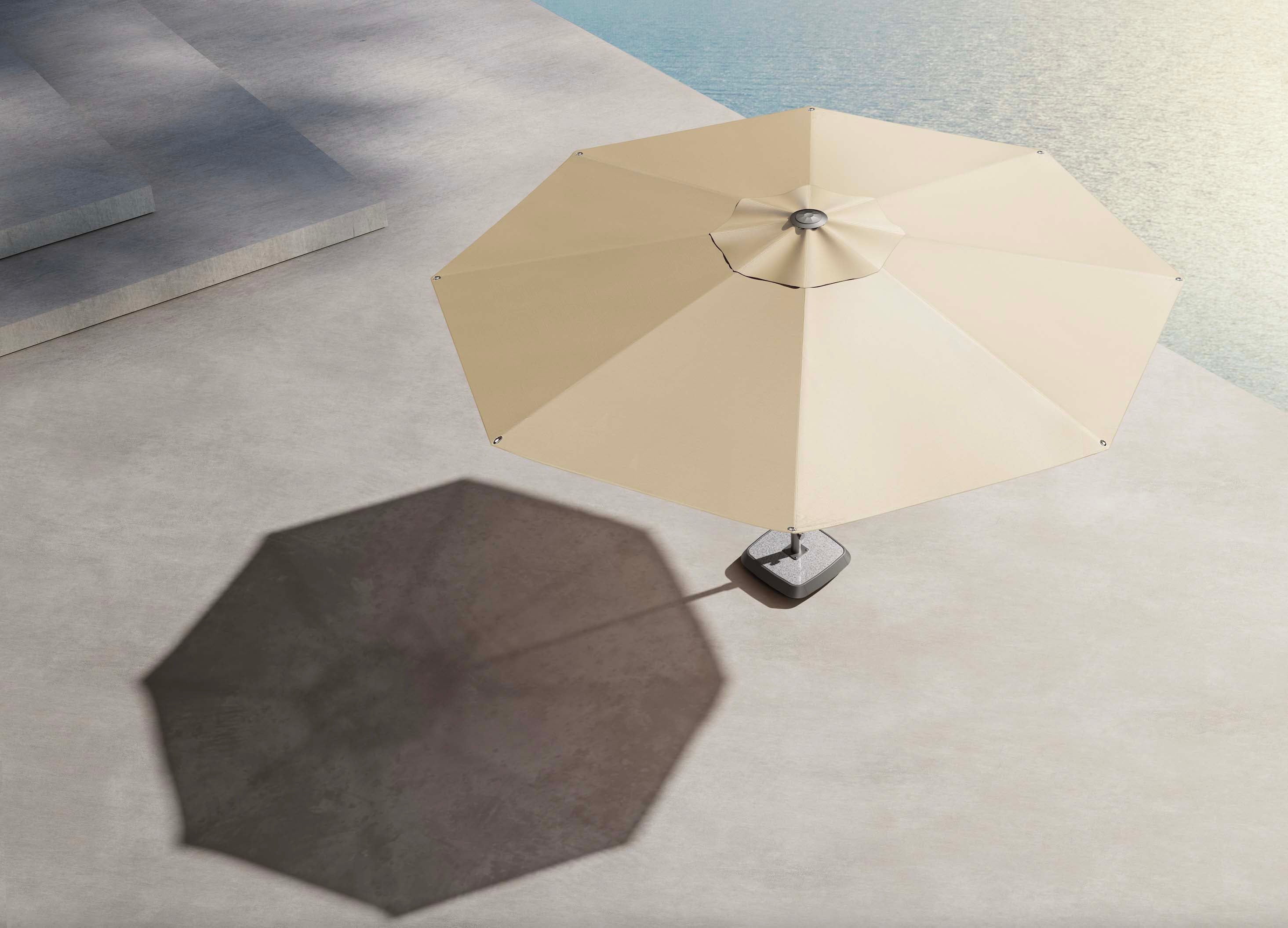 Parasol en aluminium gris avec toile acrylique 2.75 X 2.75 M - LOLI BEIGE