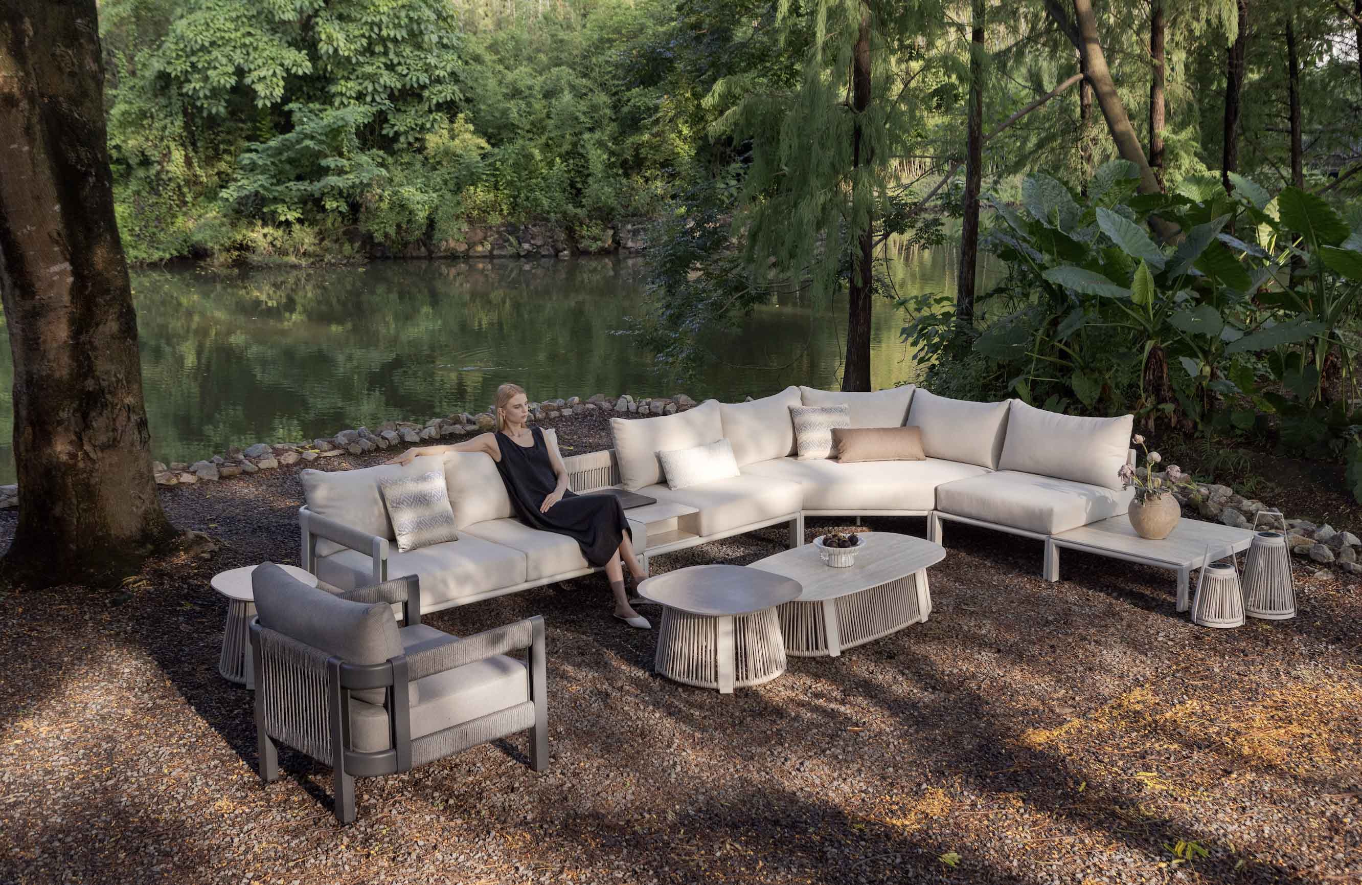 Grand salon d'angle extérieur design en aluminium et corde - MILAN