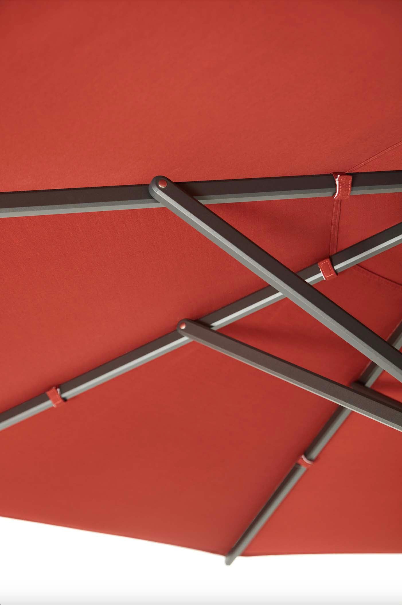 Parasol en aluminium noir avec toile acrylique 2.75 X 2.75 M - LOLI ROUGE