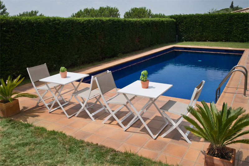 Table pliante en aluminium avec chaises - ROSYLAND