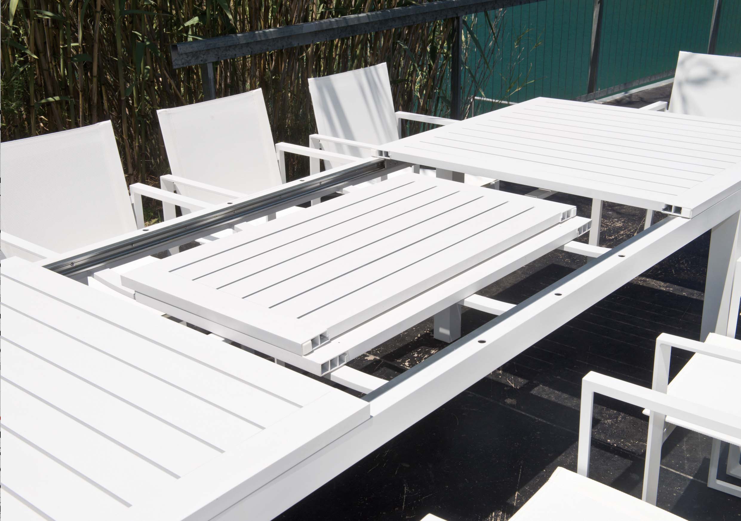 Table extensible extérieur en aluminium - FILLY BLANC