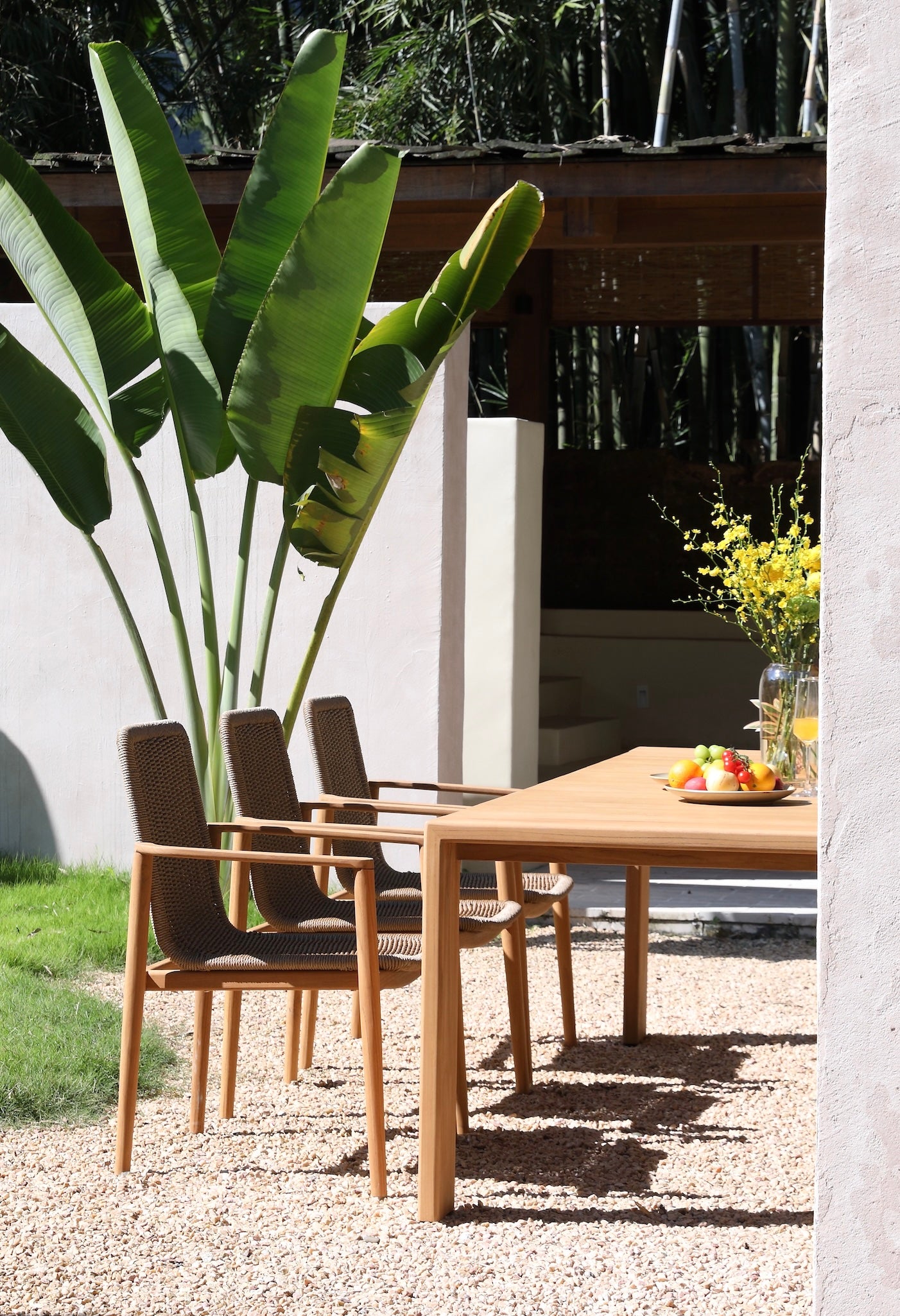 Table repas haut de gamme en teck massif - PAULA