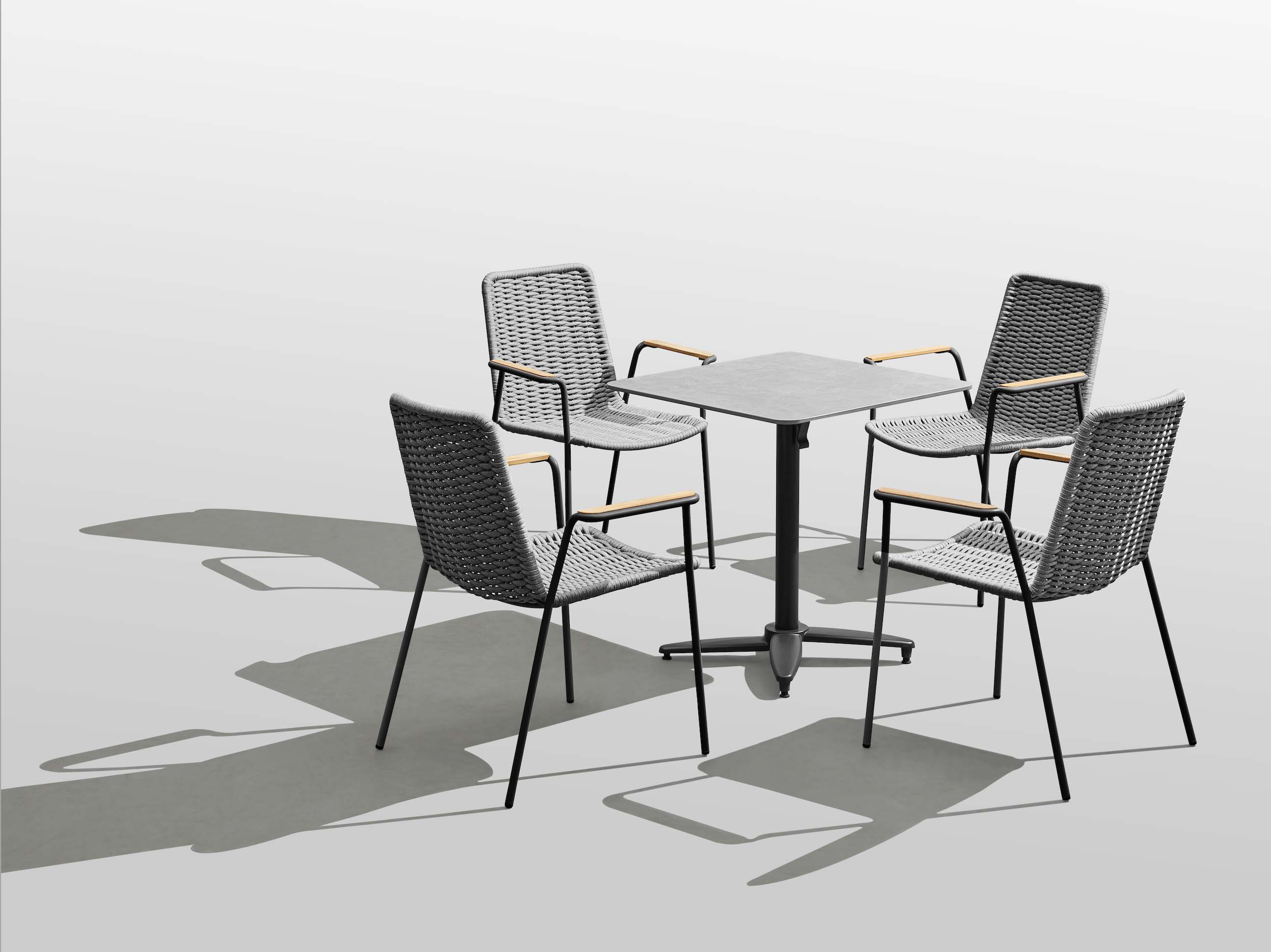 Table bistro carrée en aluminium noir avec plateau céramique, design élégant et moderne, chaise assortie pour terrasse. 